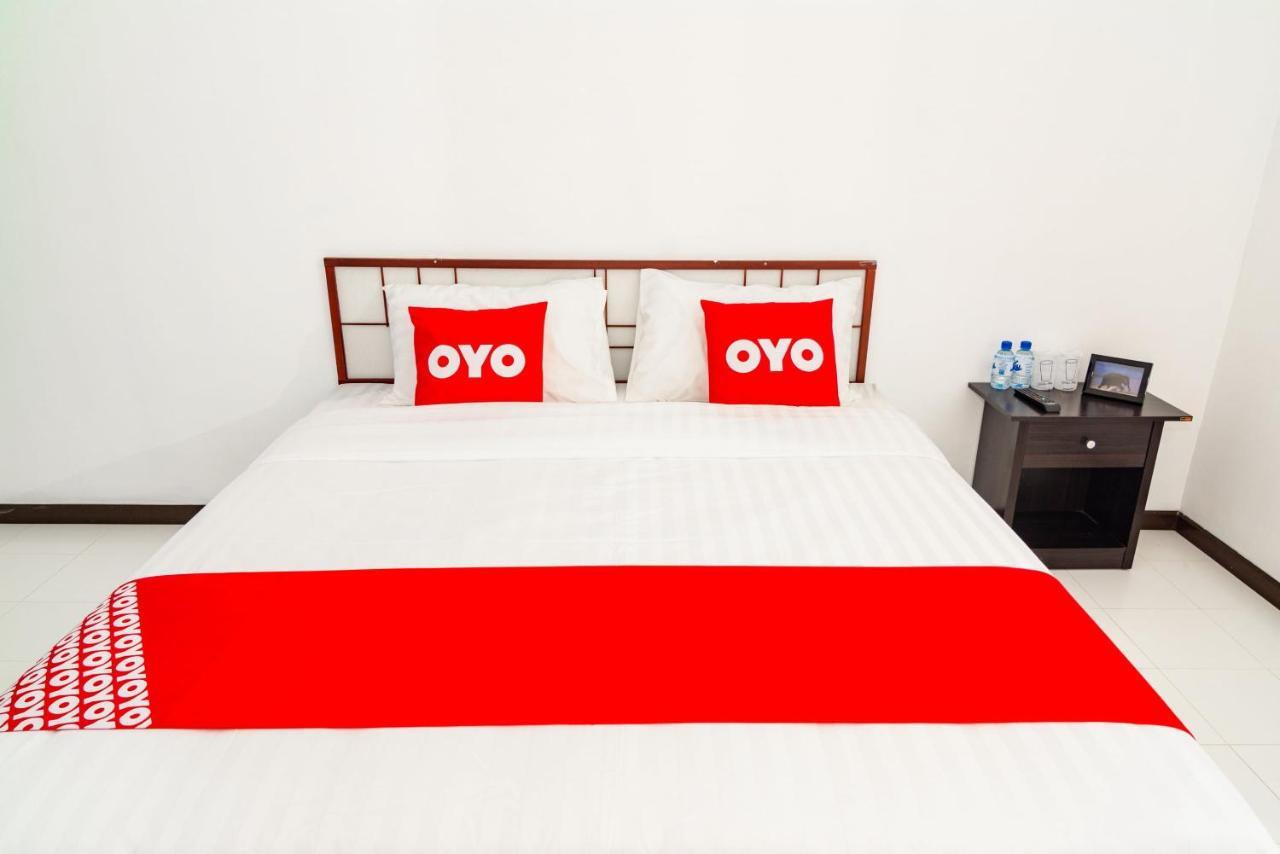 Oyo 533 伦雅泳池别墅 班武里府 外观 照片