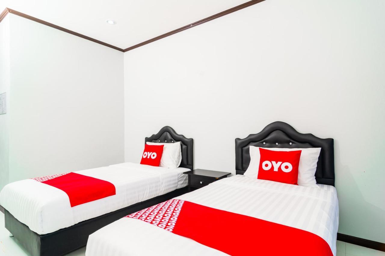 Oyo 533 伦雅泳池别墅 班武里府 外观 照片
